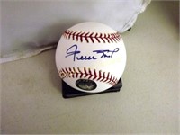 AUTOGRAPHED BASEBALL - WILLIE MAYS