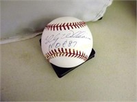 AUTOGRAPHED BASEBALL  - BILLY WILLIAMS (H.O.F. '87