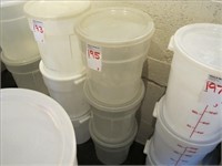 LOT, CAMBRO STORAGE CONTAINERS IN THIS STACK