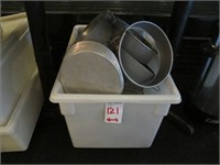 LOT, CAKE PANS IN THIS CONTAINER