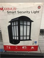 Maximus Smart Security Light