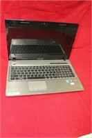 Lenovo Ideapad Z565 Laptop Model 4311 W/
