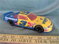 Action Toys NASCAR Diecast Dale Earnhardt Model