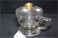 Footed Finger Oil Lamp