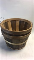 Lot of two excellent condition Apple baskets