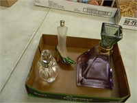 VINTAGE PERFUME BOTTLES W/DAUBERS