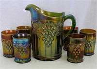 Grape & Gothic Arches 7 pc. water set - green