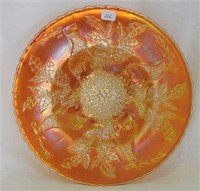 Stag & Holly 9" spt ftd plate - marigold