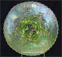 Poppy Show 9" plate - ice green