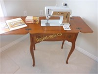 Vintage Singer Sewing Machine & Table