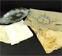 Lot of vintage table linens and leaf dish