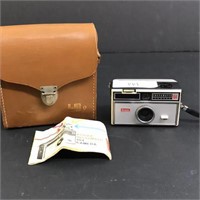 Vintage Kodak instamatic camera. 104 instamatic