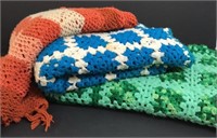 Lot of vintage crocheted blankets
