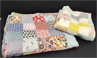 Lot of vintage quilts