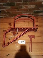 Antique Fire Extinguisher Wall Mount With (1) Red