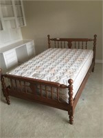 Full Size Maple Solid Wood Bed