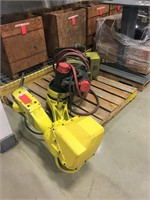 FANUC #M16i Robot w/ #R-J2 Control & Chiller Unit