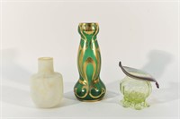 GROUPING OF ANTIQUE ART GLASS