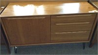 MID CENTURY SIDEBOARD WITH HAIR PIN LEGS AND