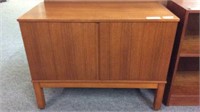 MID CENTURY MUSIC CABINET