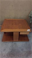 MID CENTURY SQUARE COFFEE TABLE WITH 2 DRAWERS &