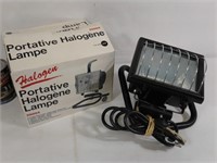 Lampe halogène portative