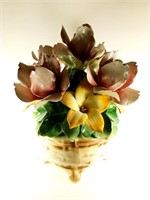 LARGE FOOTED CAPODIMONTE PETAL SCULPTURE