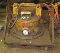 Anver 2500 LBS 2ft dia. vacuum lifter with steel
