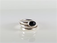STERLING SILVER ONYX RING