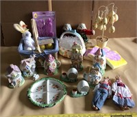 Easter Decorations And Collectibles