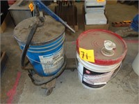 Grease Pump and 5- Gal Gear Oil