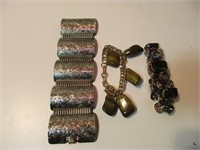 Lot de bracelets vintage