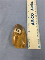 Choice on 2 (74-75): pieces of amber    (11)