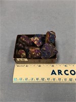 12 pieces of copper ore    (11)