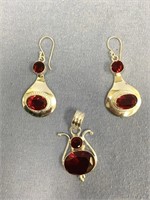 Red garnet and sterling silver matching pendant an