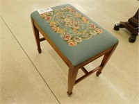 Walnut vanity bench w/floral on teal needlepoint