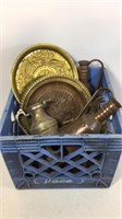 Box of assorted brass and copper pieces