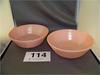 Moderntone Platonite 2 pink serving bowls, no rim