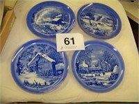 Boxed set 4 Currier & Ives winter plates