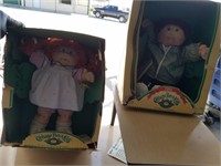 M79- 2- CABBAGE PATCH DOLLS