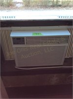 GE Window Air Conditioner 21 3/8" x 15 1/4"