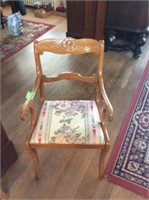 Arm Chair w/Padded Seat, 21" x 19" x 35 1/2"