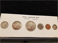 1960 silver Royal Canadian Mint coin set includes