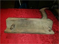 Antique wood plane this measures about 14 inches