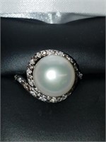 Sterling silver and pearl dinner ring beautiful