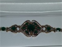 Beautiful emerald estate bracelet new in box