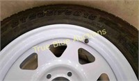 15' Wheel  wth LQ 229 205/75D Tire