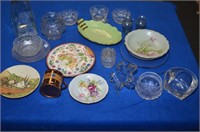 ASSORT OF GLASS, CRYSTAL, AND CHINA PIECES