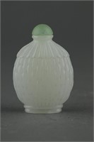 Fine Chinese Peking Glass Snuff Bottle