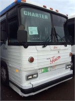 1998 Motor Coach Industries Bus